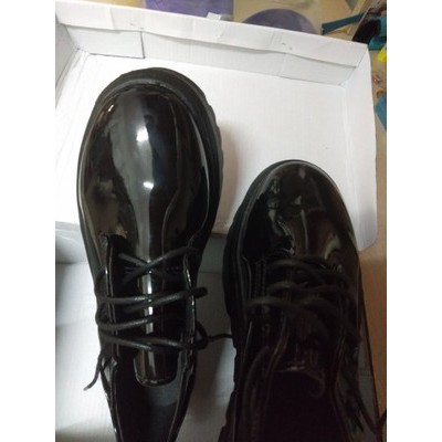 Giày bánh mỳ da bóng ulzzang nữ đế cao 5cm | BigBuy360 - bigbuy360.vn