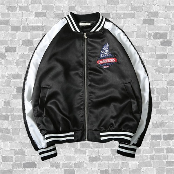 Áo Khoác Nhẹ Nam Nữ Khóa Kéo Phối Hình In Cá Mập ASTACE Kiểu Dáng Bomber AO KHOAC NAM 9000038C | BigBuy360 - bigbuy360.vn