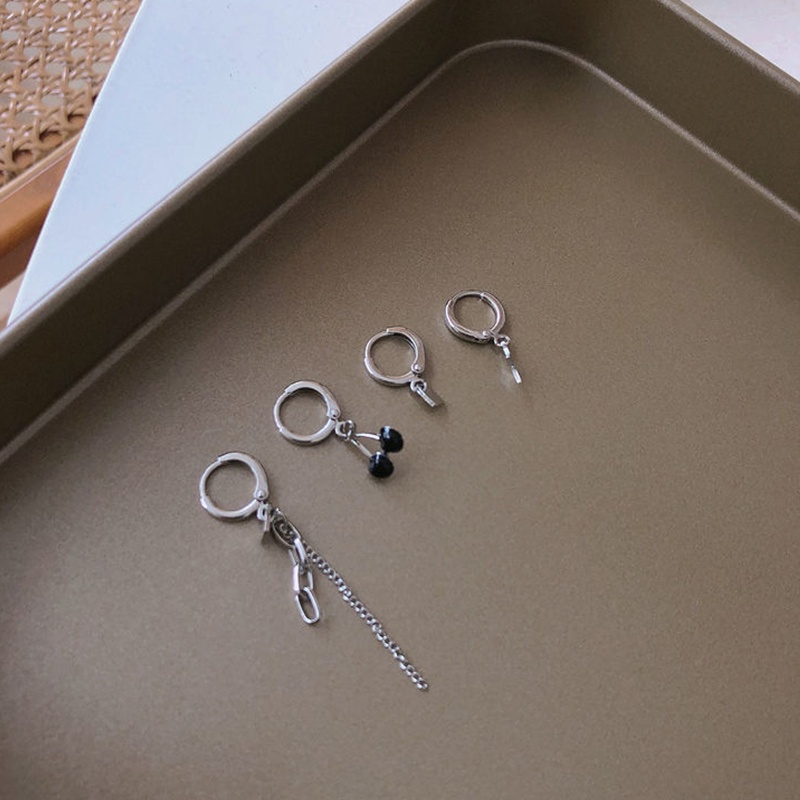 Set 4 khuyên tai quả cherry đen đơn giản