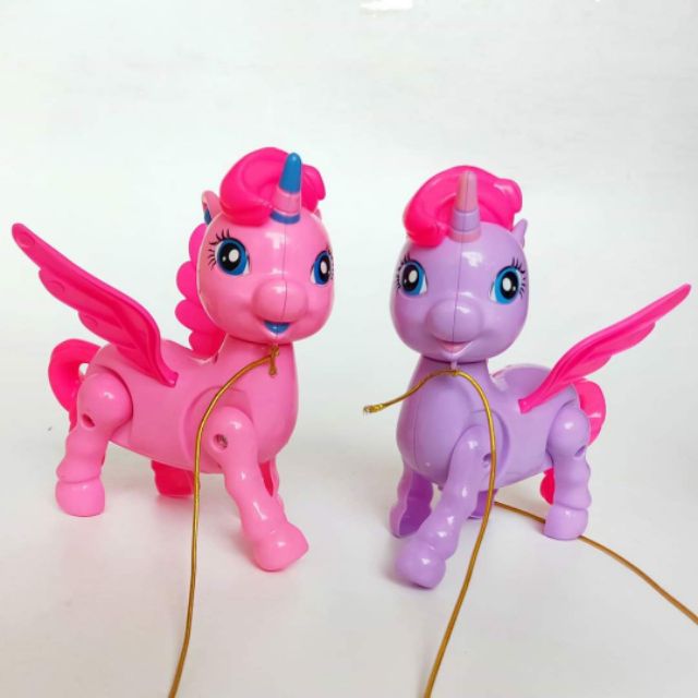 Đồ chơi cho bé ngựa kì lân biết bi