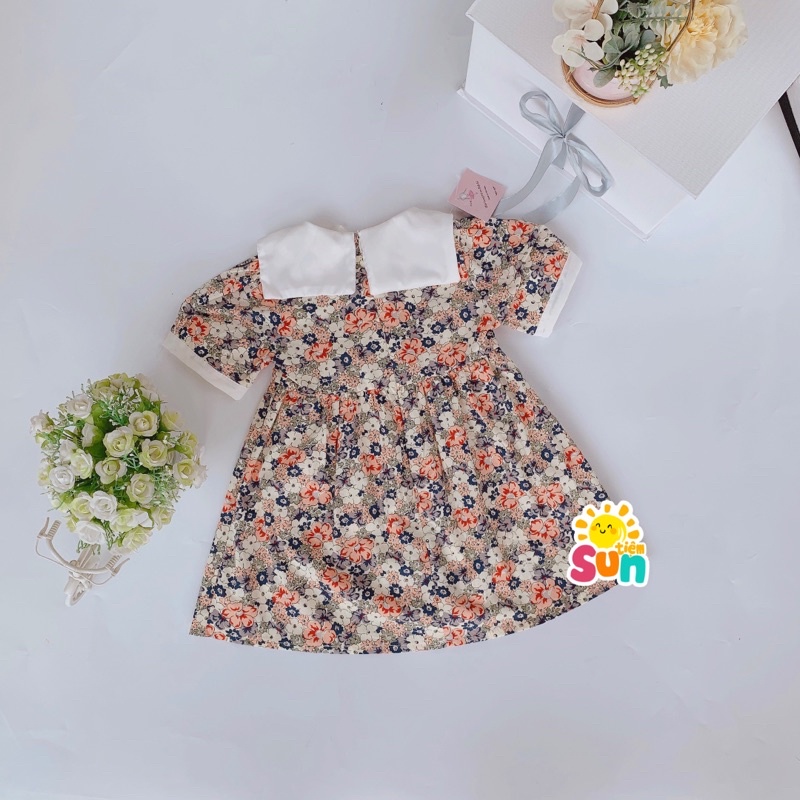 𝗔̉𝗻𝗵 𝘁𝗵𝗮̣̂𝘁 - 𝗖𝗼́ 𝘃𝗶𝗱𝗲𝗼 Váy cho bé gái size 7-30kg, vải thô hoa mềm mát, hàng thiết kế xịn đẹp – V hoa cổ habutai trắng