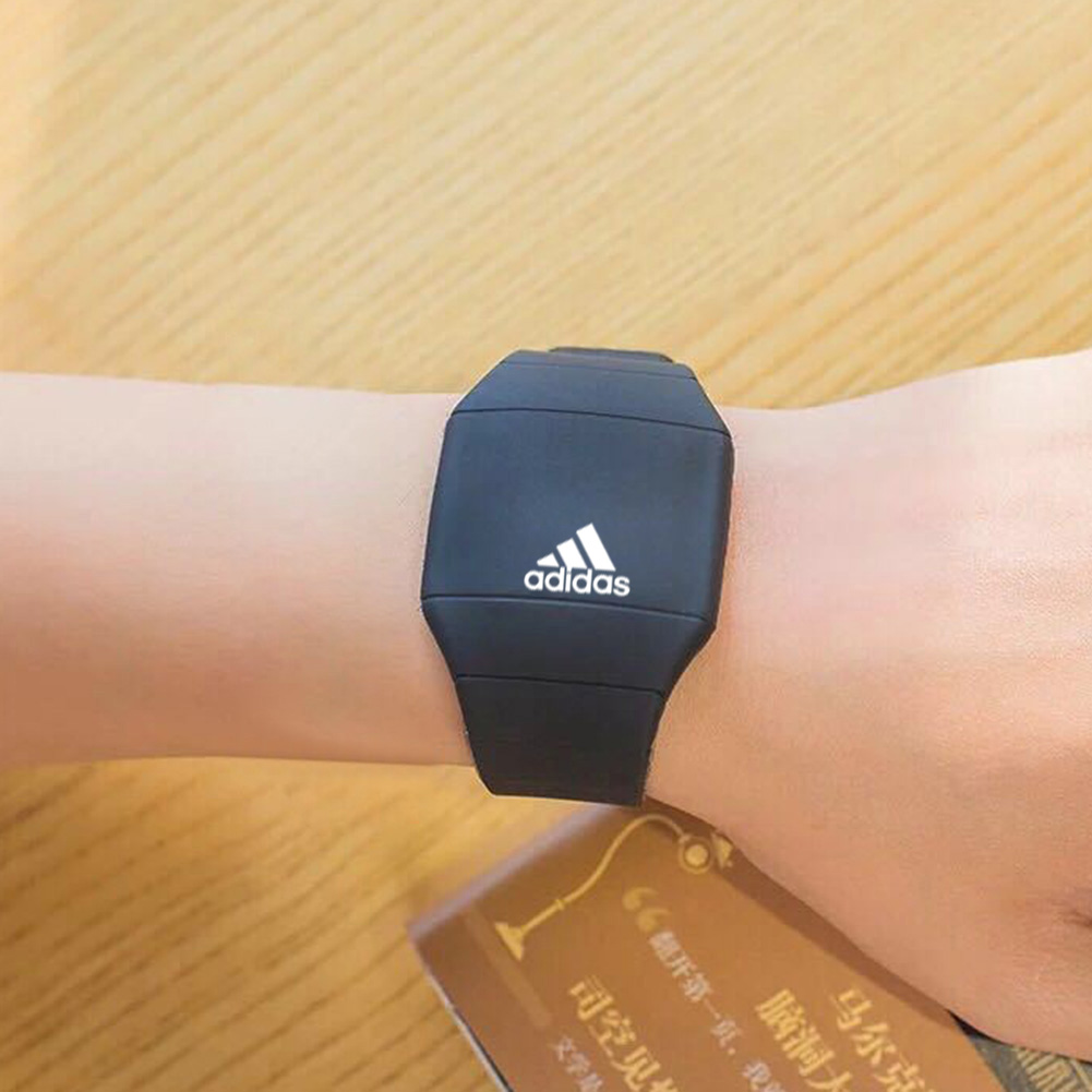 Đồng Hồ Điện Tử Đeo Tay Có Đèn Led Thiết Kế Đơn Giản Trẻ Trung Cho Nam | BigBuy360 - bigbuy360.vn
