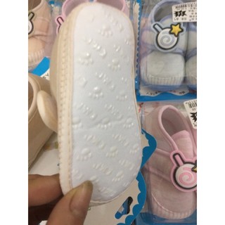Giầy tập đi