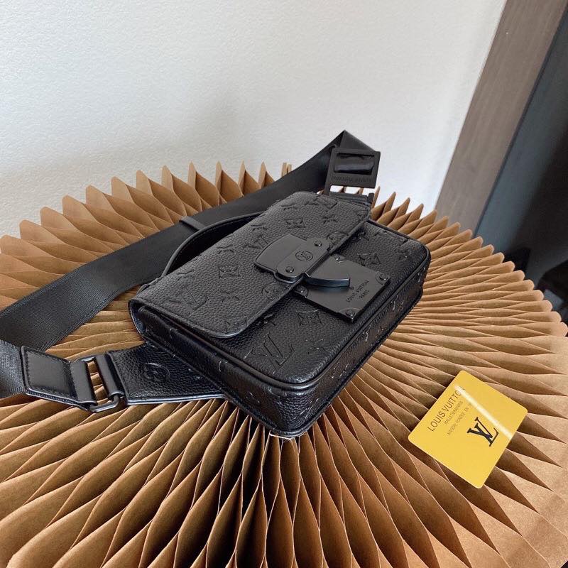 TÚI ĐEO CHÉO NAM LV CAO CẤP