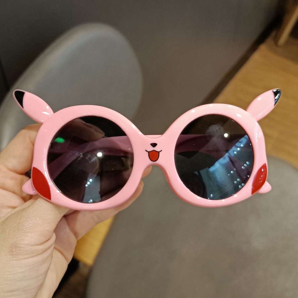 Kính Mát Hình Pikachu Đáng Yêu Chống Nhìn Trộm Cho Bé