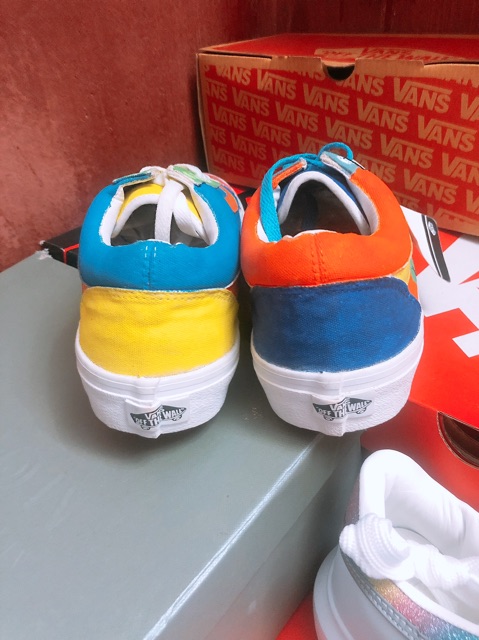 Vans custom katy dollar