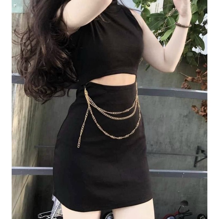 Đầm khoét eo đính dây xích ôm body UK
