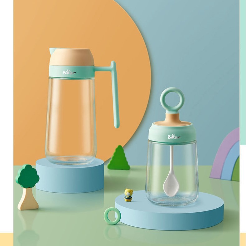 Bình Rót Dầù, Nước Mắm Bear Có Vòi Inox Đóng Mở Nắp Tự Động Dung Tích 600ml - Màu Xanh Pastel