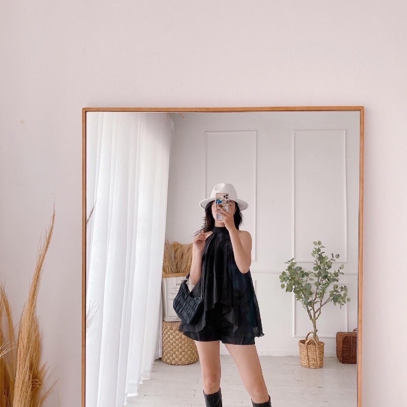 Áo lụa cổ yếm vạt cong + kèm VIDEO ẢNH THẬT
