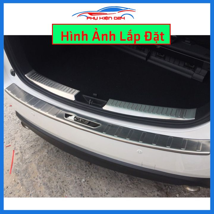 Ốp chống trầy cốp CX5, CX-5 2018-2019-2020-2021-2022 inox sáng bóng bảo vệ xe chống va đập