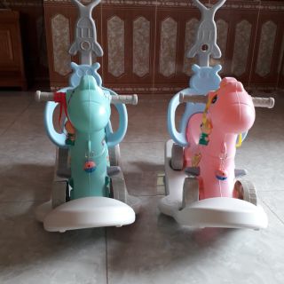 Xe ngựa bập bênh 3 trong 1(3in1) kèm chòi chân cho bé, có cán đẩy có khung bảo vệ