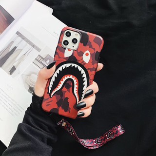 ốp lưng in hình cá mập độc đáo cho iphone 11