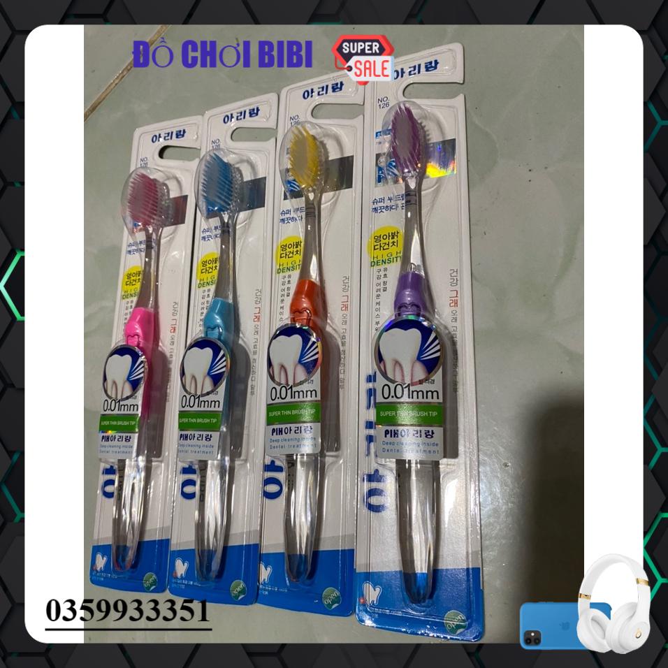 Bàn Chải Đánh Răng Than Tre Hoạt Tính Hàn Quốc BOSSI NO921 (không chọn mầu)