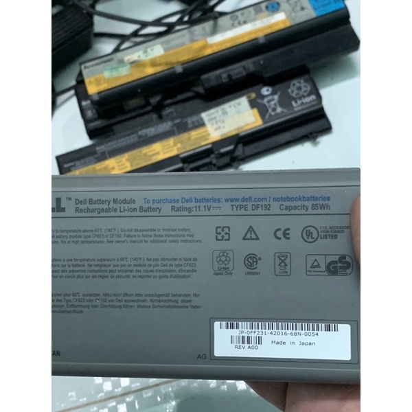 xác pin zin dell latitude d820 d830 9cell cầm nặng tay lắm