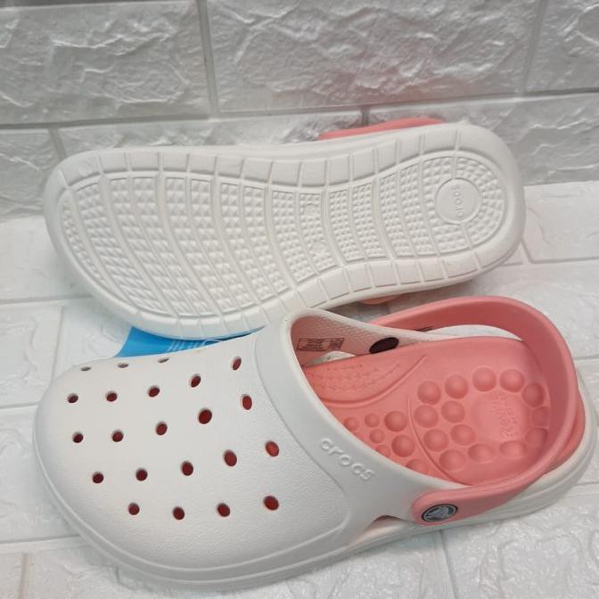 Giày Sandal Reviva Clog Crocs Thời Trang Năng Động Cho Nam Nữ