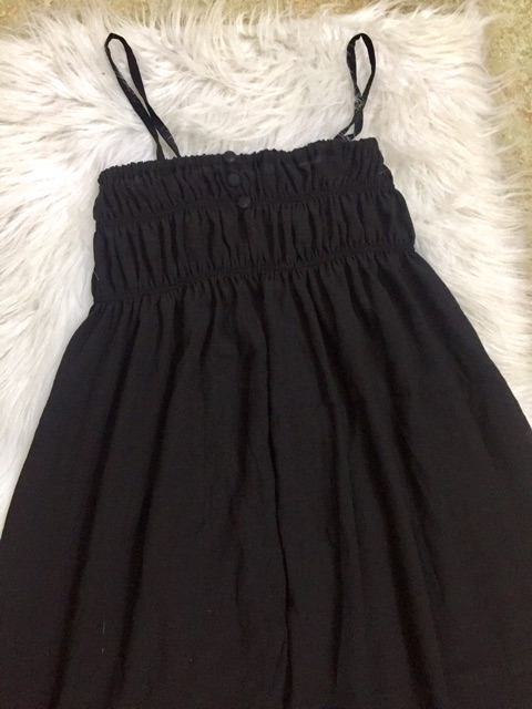 Đầm from rộng xuông chất đũi , bầu bí bon chen thoải mái nha