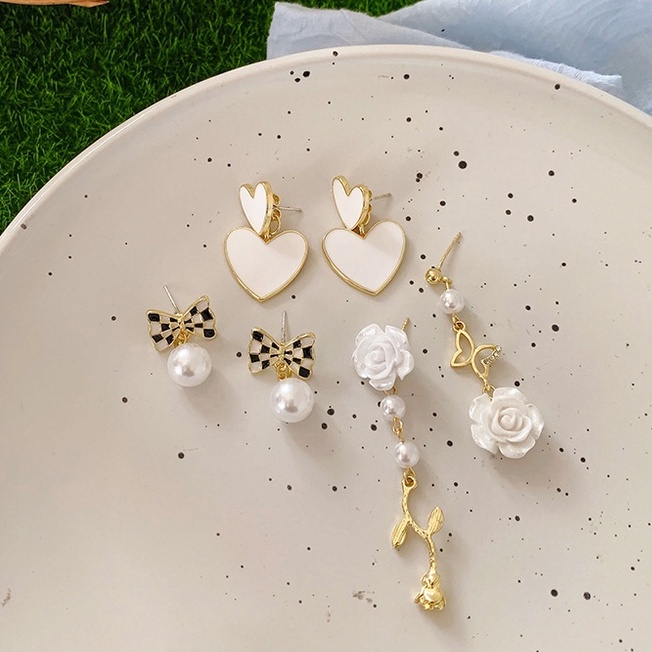 Khuyên Tai Màu Trắng Phong Cách Hàn Quốc Mới 2023