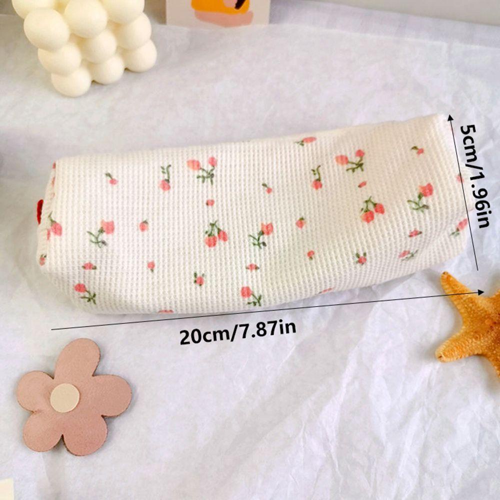 Túi Đựng Bút Bằng Vải Canvas In Hình Trái Tim Xinh Xắn