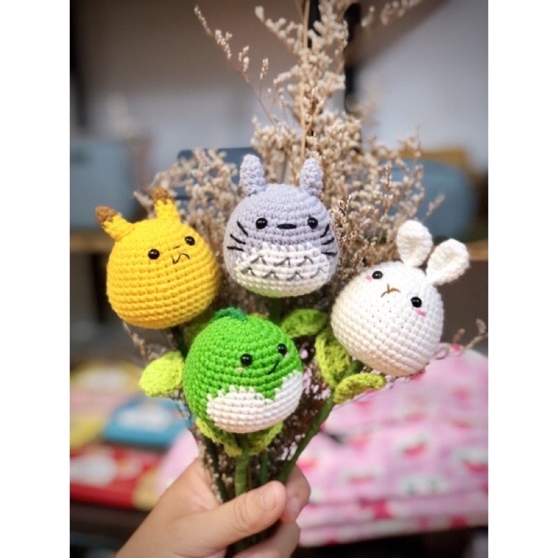 Bông hoa/móc khoá hình con vật bằng len handmade