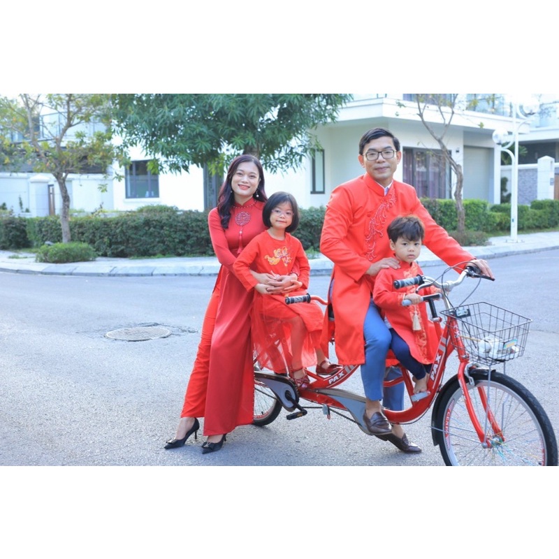 Xe đạp đôi PAX 2 SPORT Trọng lượng sử dụng: 2 người lớn <300kg – Thông số: DxC: 2300 x 650-850