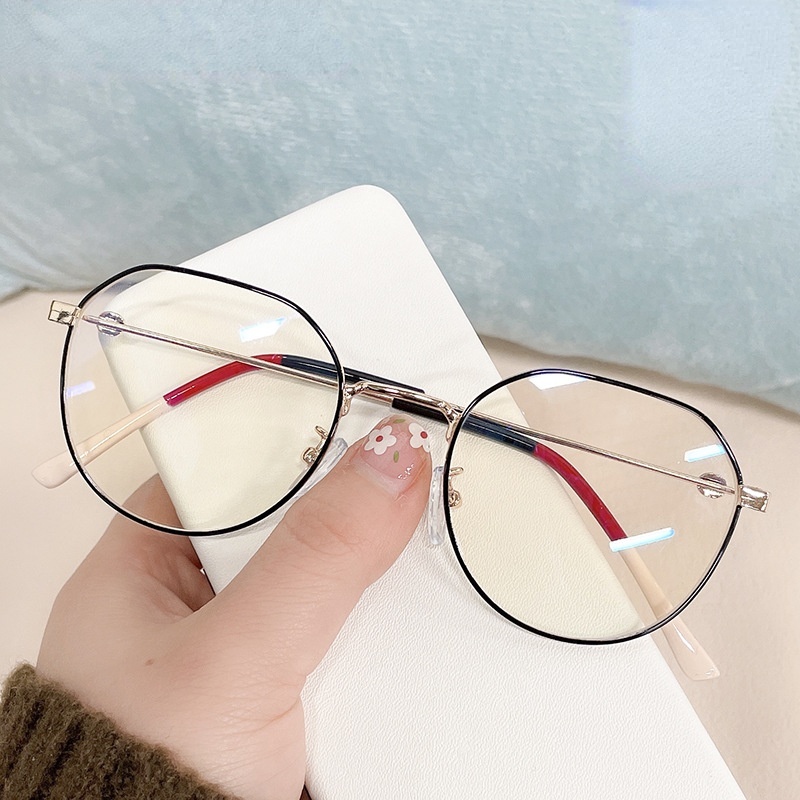 Kính Mát Gọng Nhựa Trong Suốt Phong Cách Vintage Thời Trang 2021