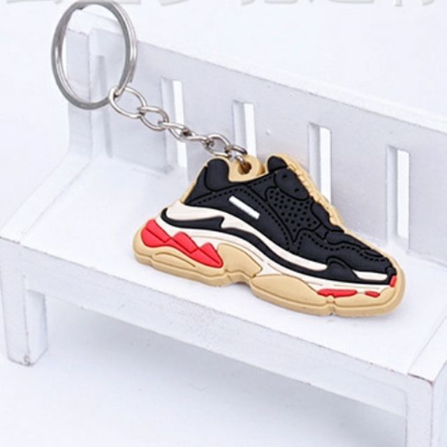 Móc khóa Balen 3D in một mặt cực đẹp - đủ màu