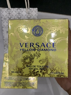Nước hoa nữ Versace Yellow Diamond Eau De Toilette 50ml