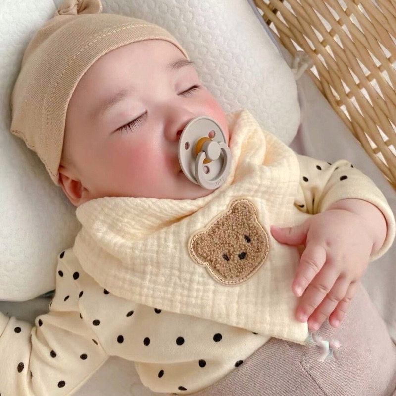 Yếm Tam Giác Xô Muslin Thêu Thỏ Gấu Cho Bé Siêu Xinh