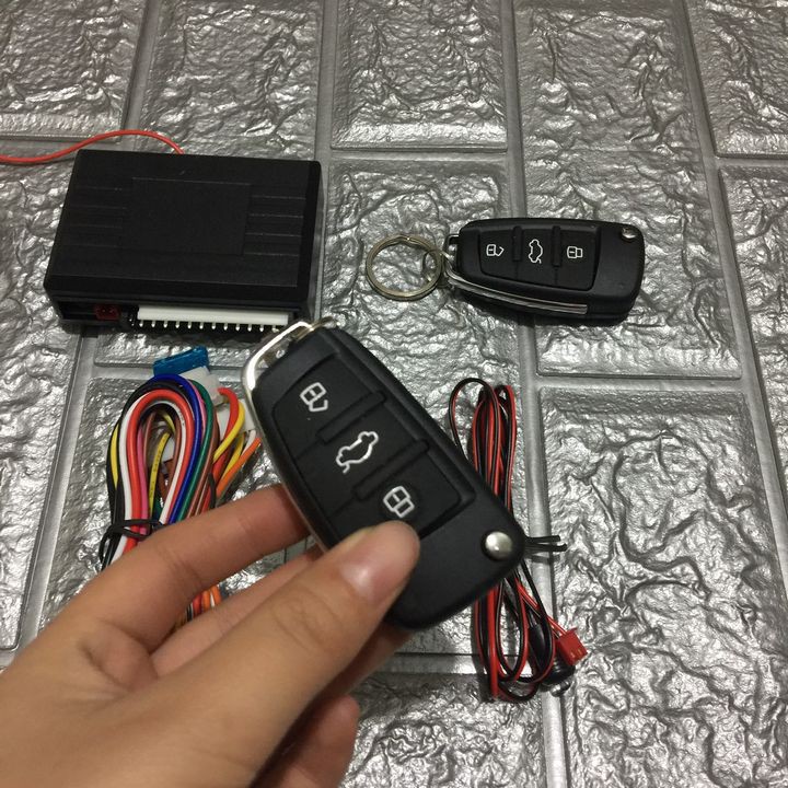 Bộ điều khiển khóa cửa ô tô từ xa siêu an toàn  A1206
