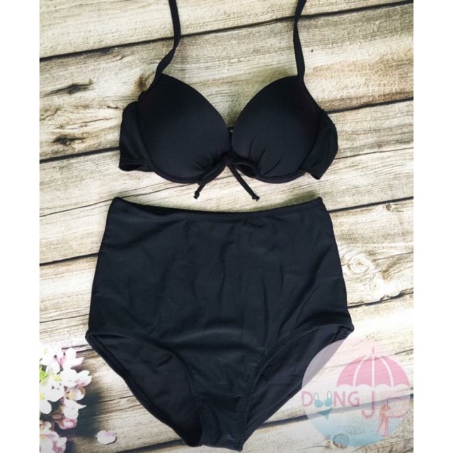 đồ bơi đen ngực mút dày 140k