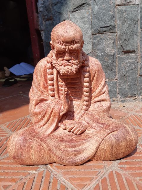 Tượng Đạt Ma ngồi thiền gỗ hương