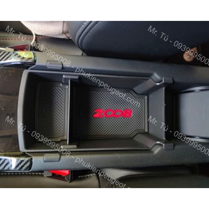 Hộp tiện ích vị trí tỳ tay xe Peugeot 2008