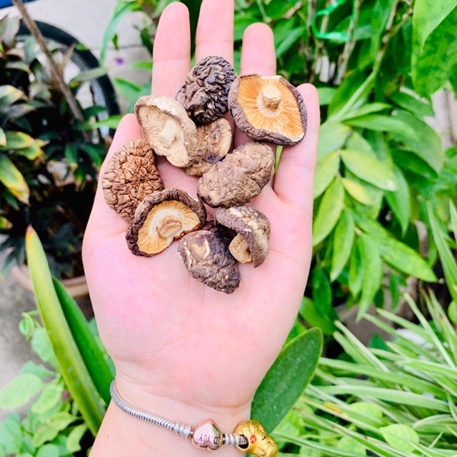 Nấm hương (100g/35k)