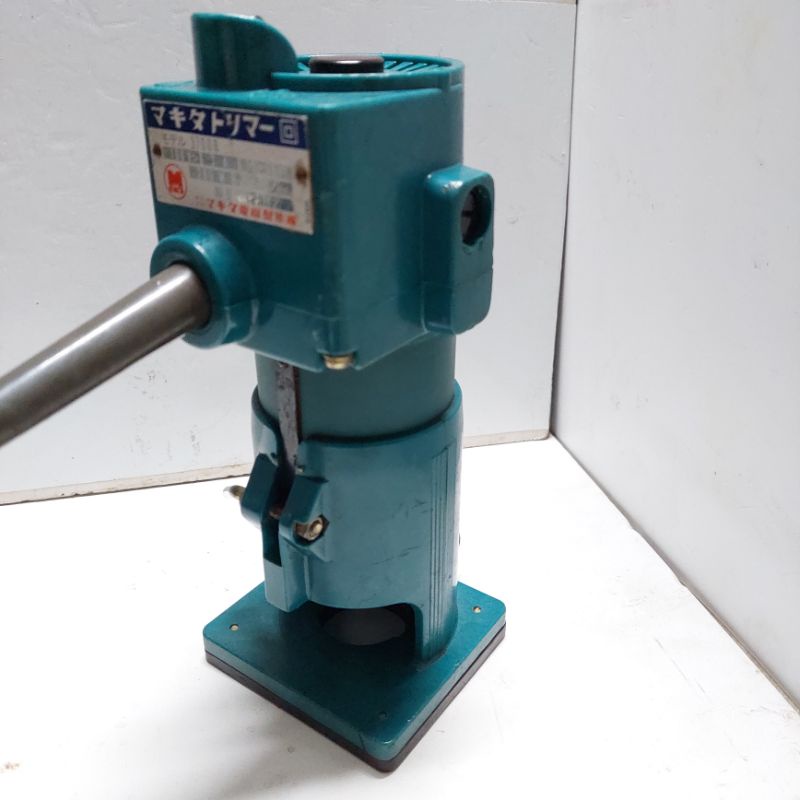 MÁY PHAY GỖ MAKITA NHẬT ĐIỆN 100V MŨI 6MM