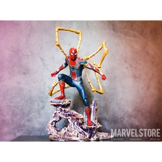 Tượng Ironspider cực đẹp