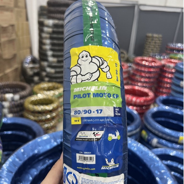 Vỏ Michelin Pilot Moto GP 70/90-17 hoặc 80/90-17