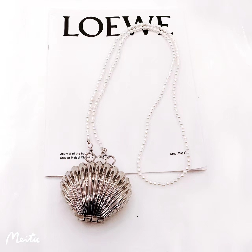 Túi Đeo Hông Đính Ngọc Trai Phối Dây Xích Đôi Độc Đáo Phong Cách Mới