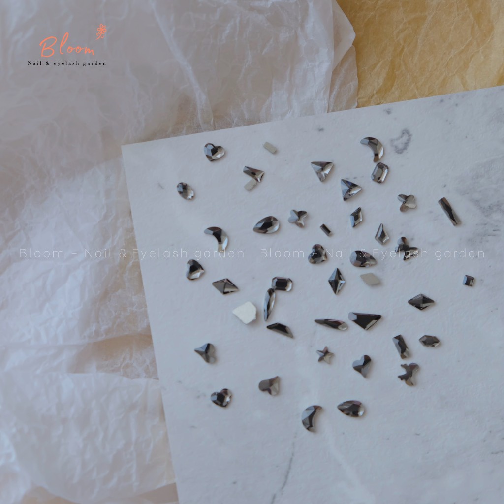 Đá khối chân bằng mix 100 viên