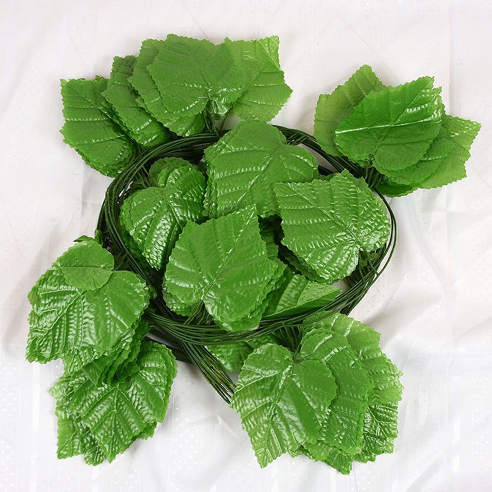 Dây lá thường xuân nhân tạo dùng trang trí nhà cửa