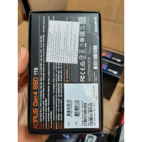 Ổ cứng SSD M2 NVMe Gigabyte Aorus 1TB Gen4 x4