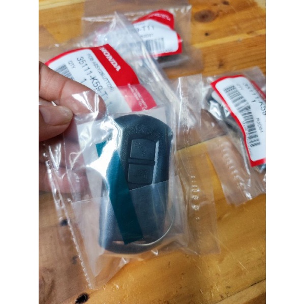 REMOTE 2 NÚT SMARTKEY HÀNG ZIN THÁI LAN