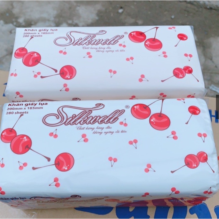 Khăn giấy rút silkwell 280 tờ Cherry đỏ