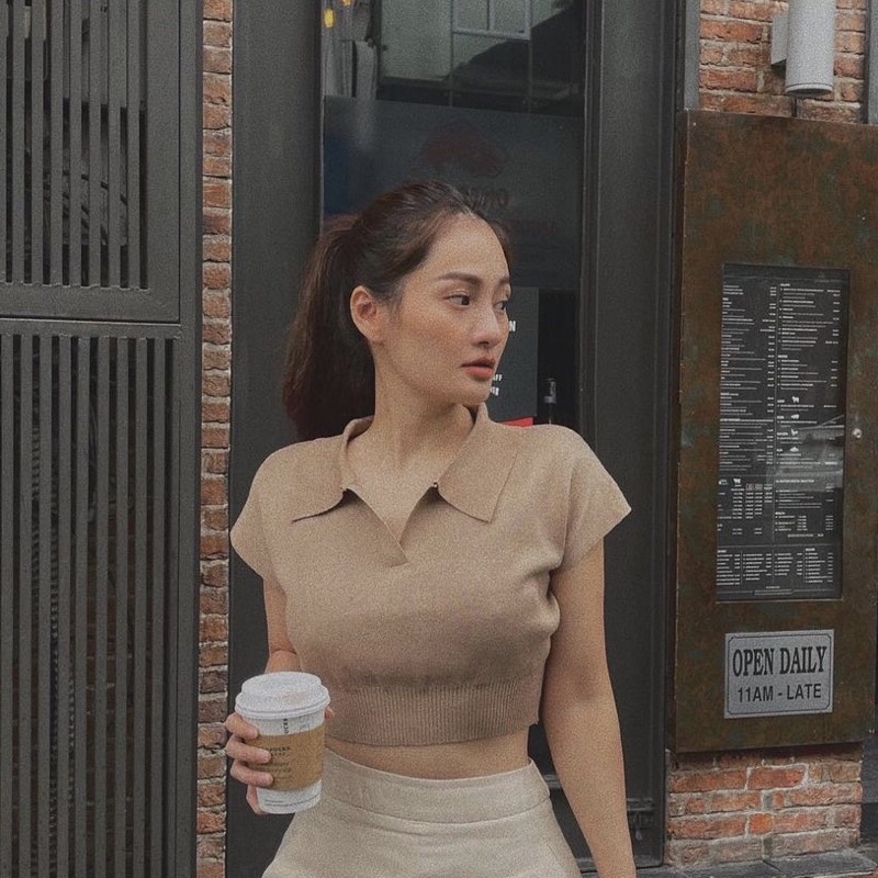 Áo croptop len mỏng cổ polo tay dơi