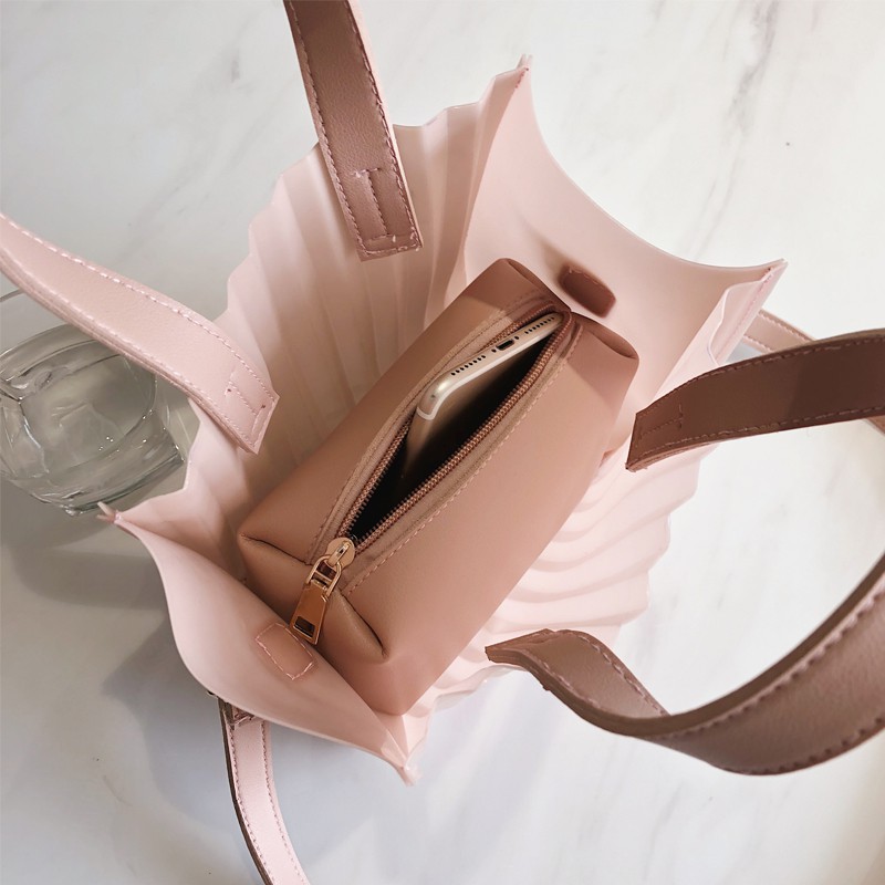 [Mã WABRBAGS giảm 20K đơn 99K] Faya - Túi xách đeo chéo thời trang T526