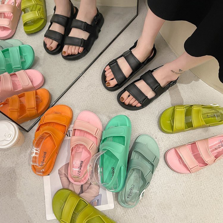 Sandal Nữ Quai Hậu Chất Liệu Cao Su Chống Nước D146