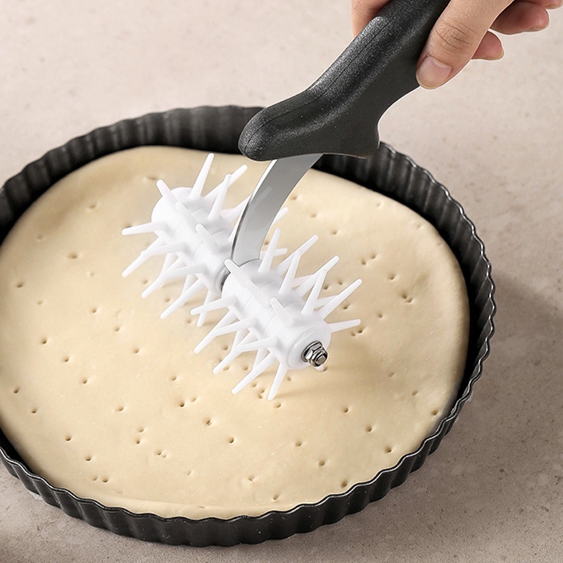 ✿ Cây Lăn Bột Tạo Lỗ Làm Bánh Pizza Tiện Dụng Cho Nhà Bếp