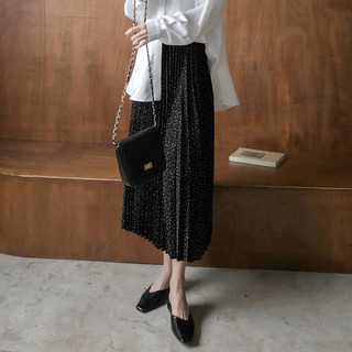 Chân váy midi xếp ly