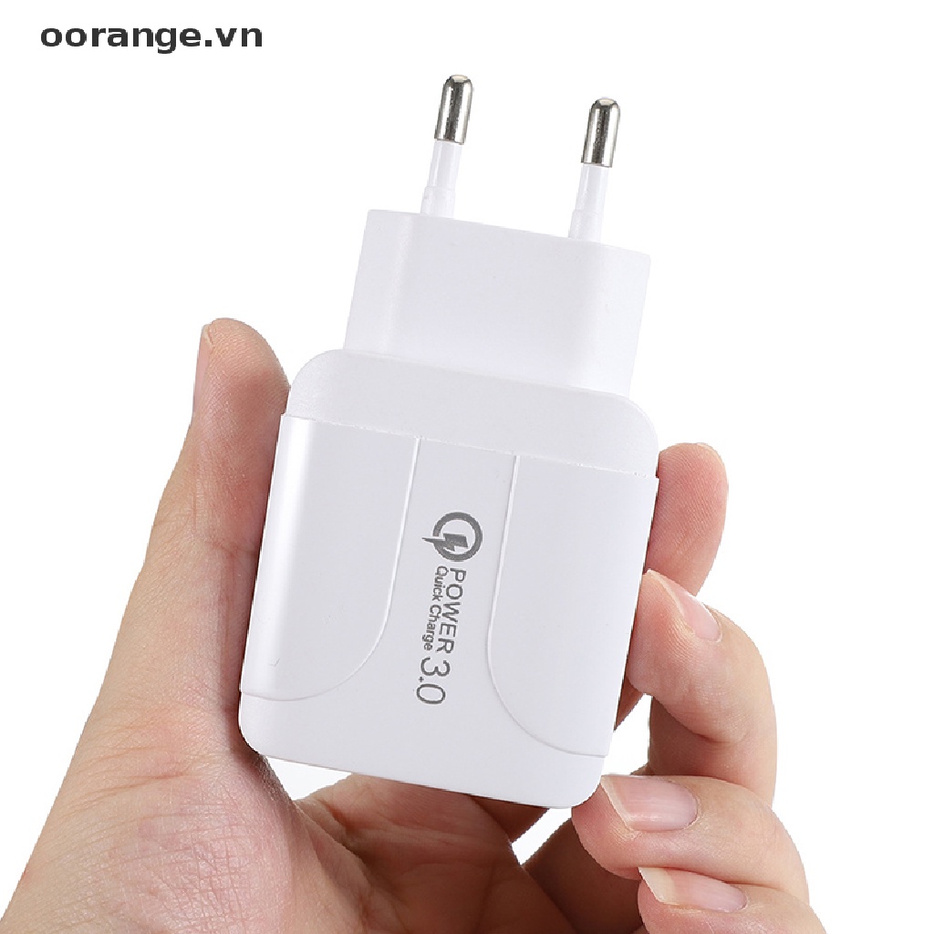 Cổng Sạc Nhanh QC3.0 LED 2.4A 2.4A