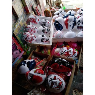 Mặt nạ biểu diễn