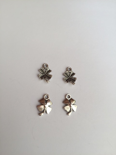 Charm Hình Cỏ 4 Lá Bạc Thái Xâu Vòng